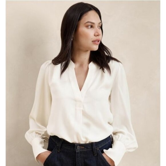 Banana Republic Crepe Volume-Sleeve Blouse Medium Petite - Picture 1 of 10